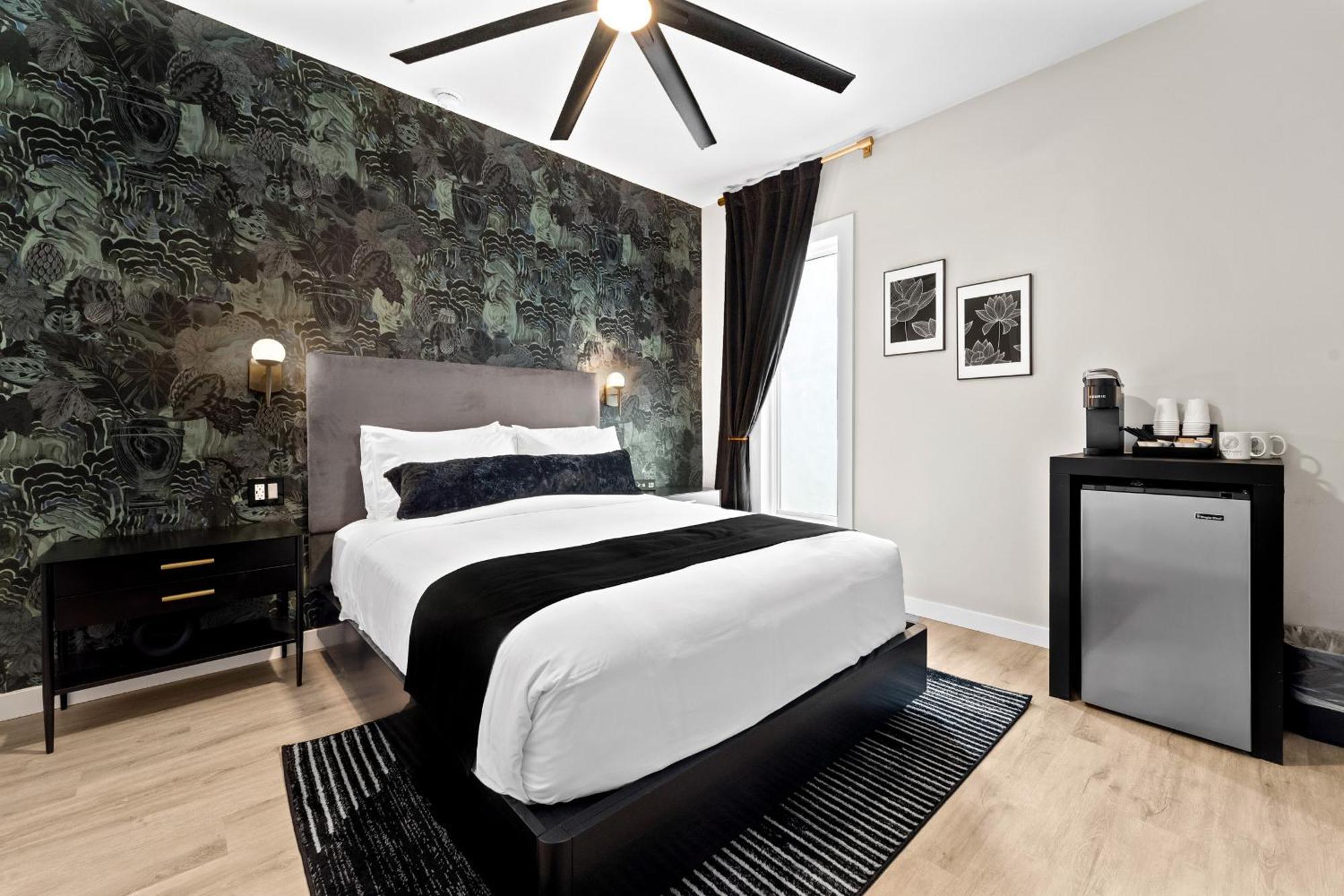 Hotel Zindel Сан-Диего Экстерьер фото